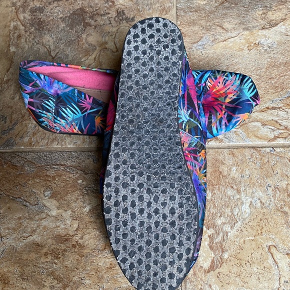 Colourful Tom canvas shoes - Picture 4 of 4